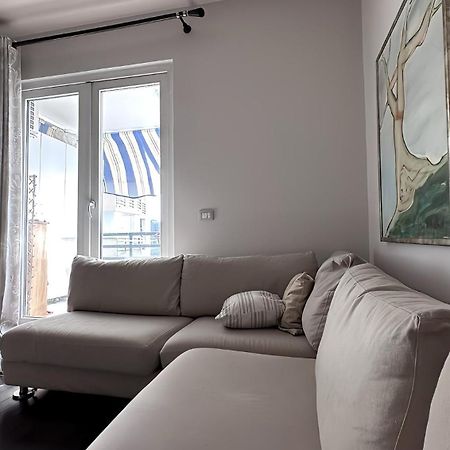 Cozynest Apartments Tirana Bagian luar foto
