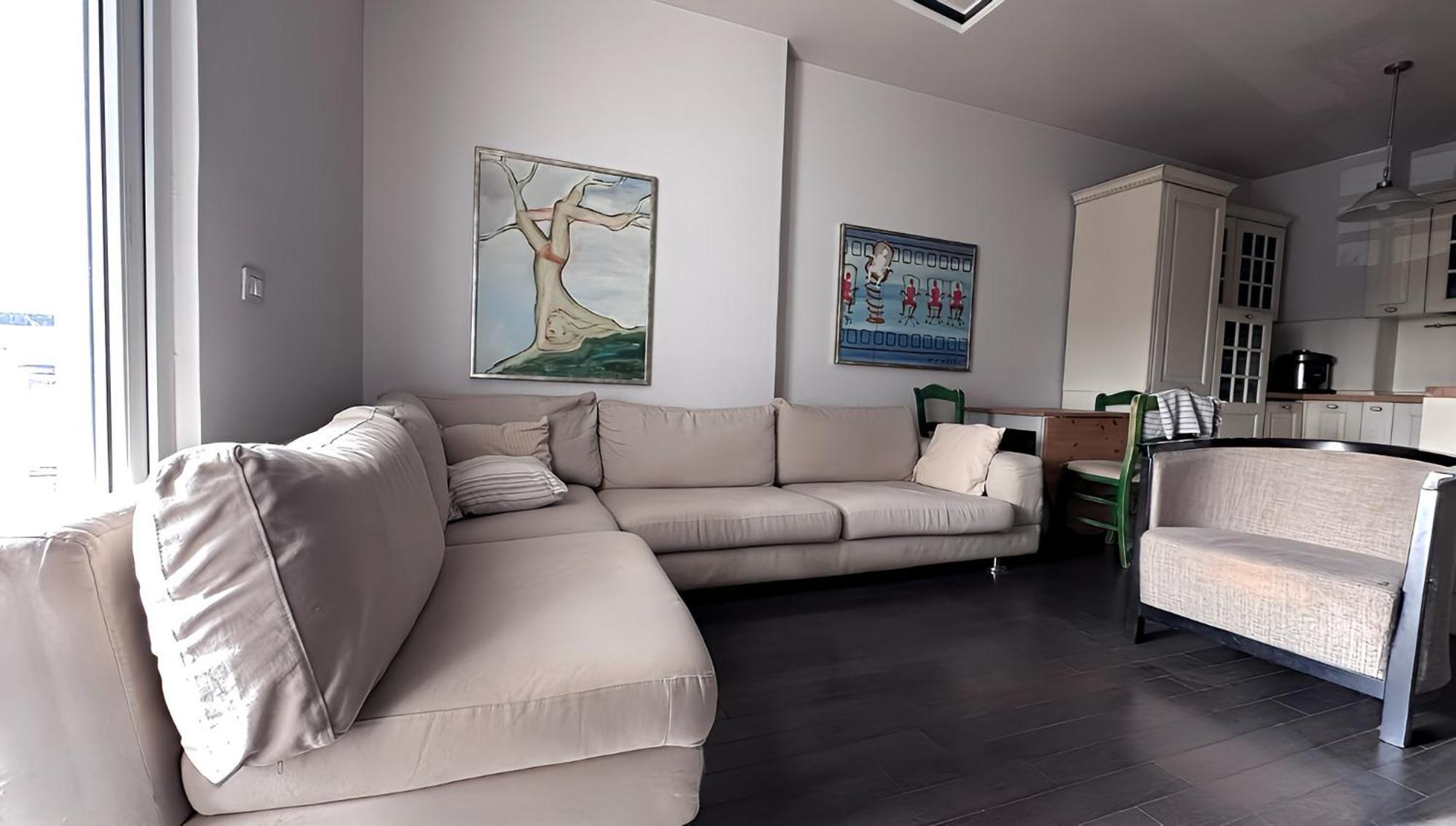 Cozynest Apartments Tirana Bagian luar foto