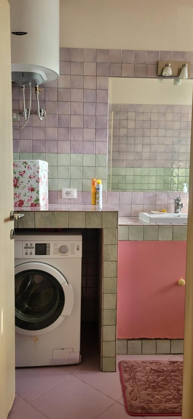 Cozynest Apartments Tirana Bagian luar foto